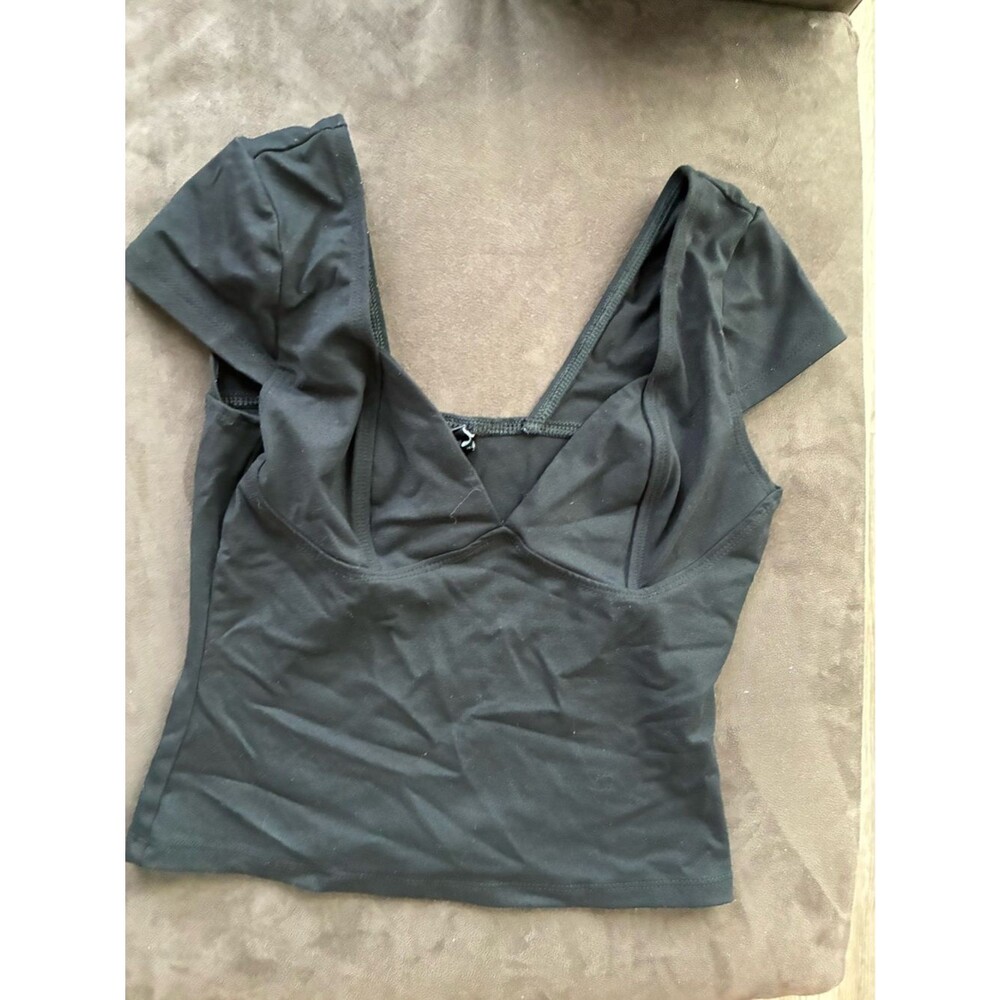 Black Sleeveless Tank Top